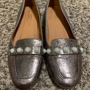 Yoki Loafers